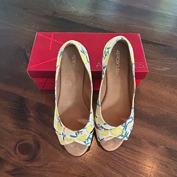 Aerosoles Women's Silver Platter Flat Lemon's Memory Foam Padded Womens Size 9.5 - Picture 4 of 11